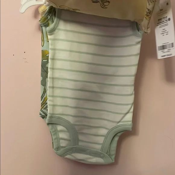 Carter's Baby Bodysuit and Shorts Set - Picture 6 of 6